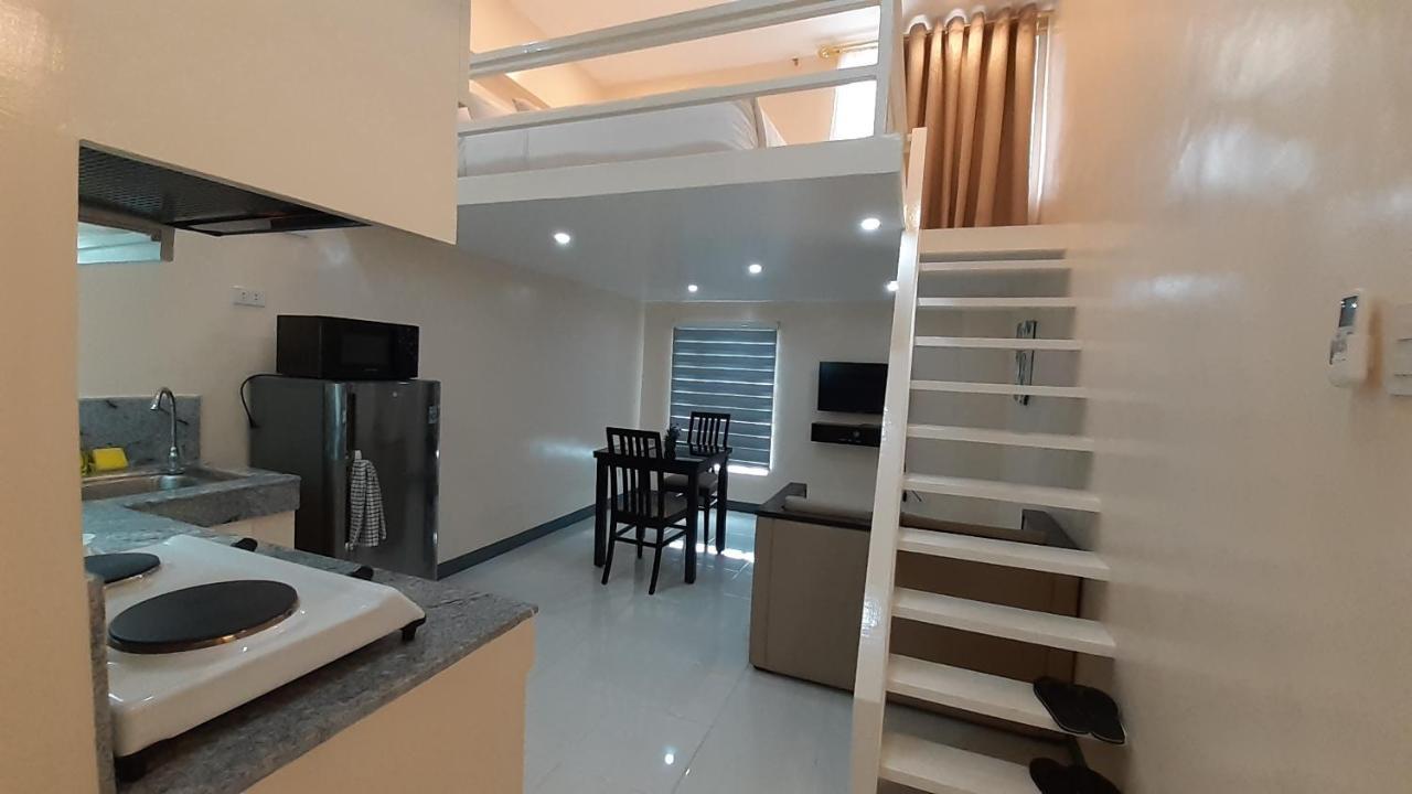 Rosetta Guest House Ormoc Esterno foto
