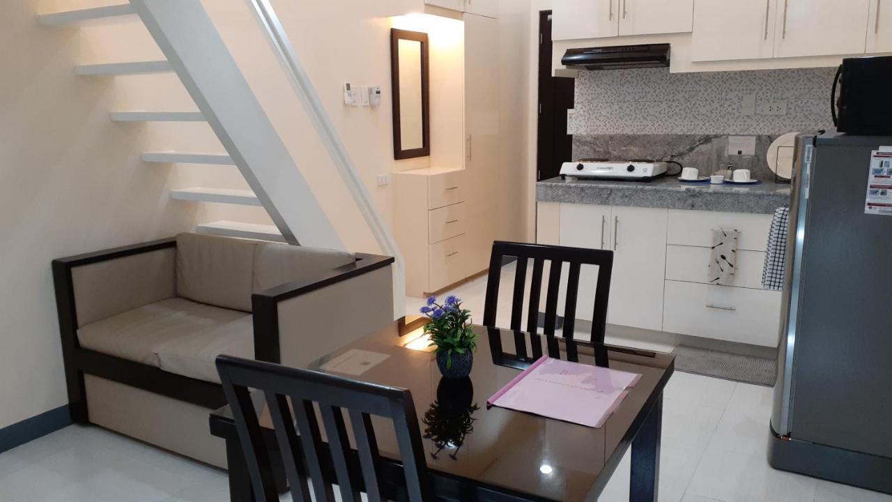 Rosetta Guest House Ormoc Esterno foto