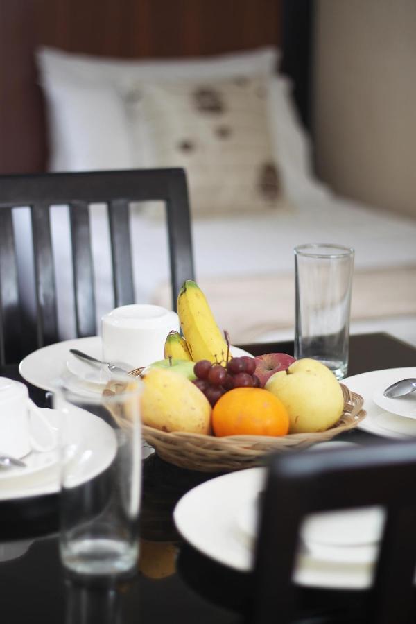 Rosetta Guest House Ormoc Esterno foto